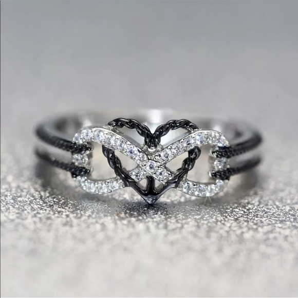 INFINITY ETERNITY HEART SHAPE BLACK&SILVER RING - Picture 9 of 9